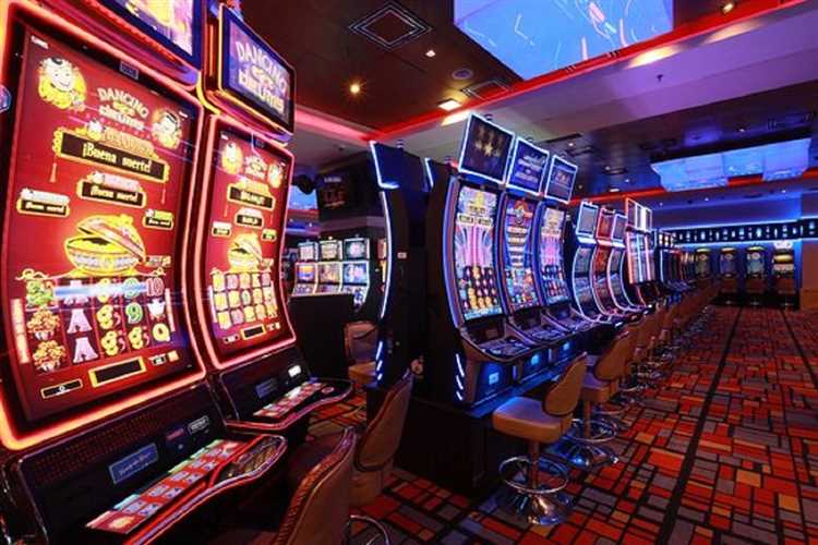 Pyramid - Jugar en línea - Revisión de máquinas tragamonedas de casino